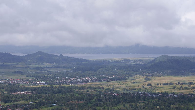 Detail Gambar Legenda Danau Tondano Nomer 22