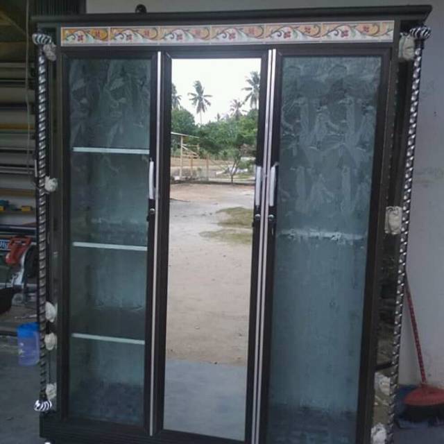 Detail Gambar Lemari Aluminium 3 Pintu Nomer 53