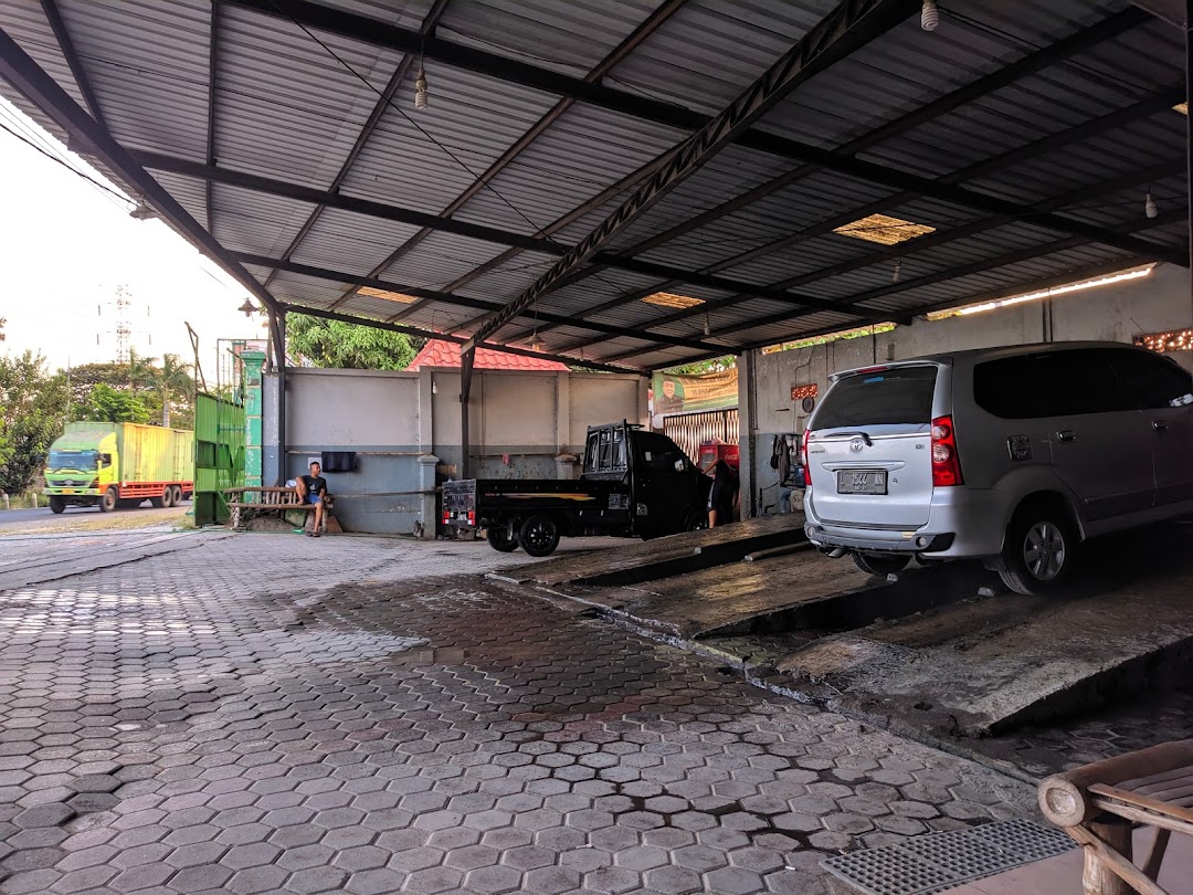 Detail Gambar Lengkap Tempat Cuci Mobil Nomer 50