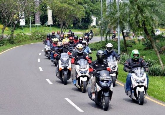 Detail Gambar Liburan Naik Motor Nomer 5