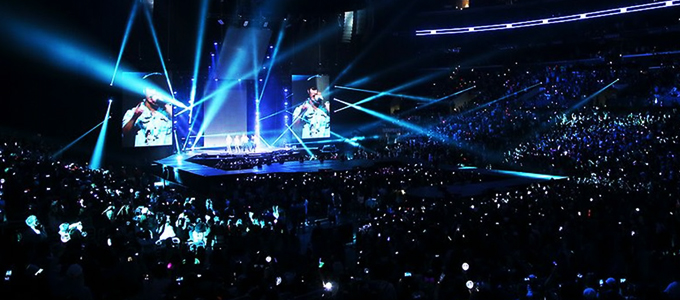 Detail Gambar Lightstick Exo Saat Konser Nomer 21