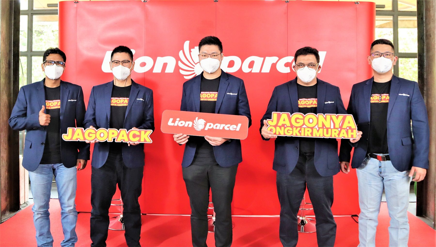 Detail Gambar Lion Parcel Nomer 21