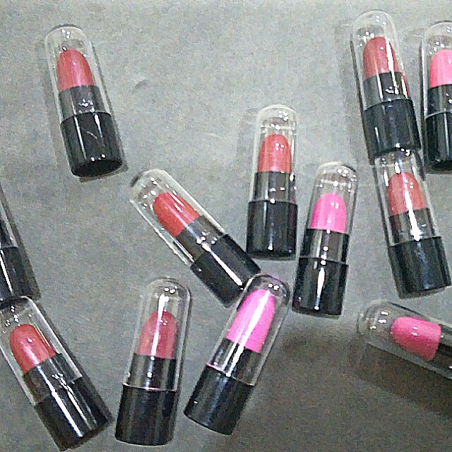 Detail Gambar Lipstik Lucu Nomer 52