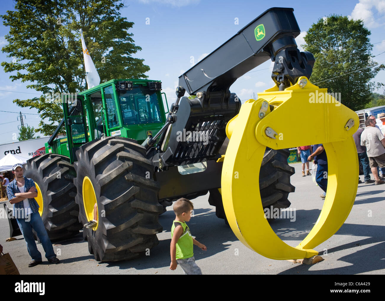 Detail Gambar Log Skidder Nomer 49