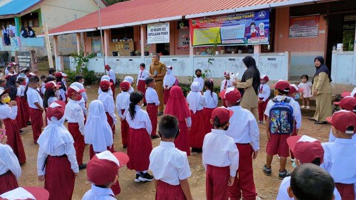 Detail Contoh Sikap Persatuan Di Sekolah Nomer 9