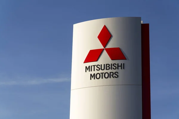 Detail Gambar Logo Mitsubishi Nomer 44