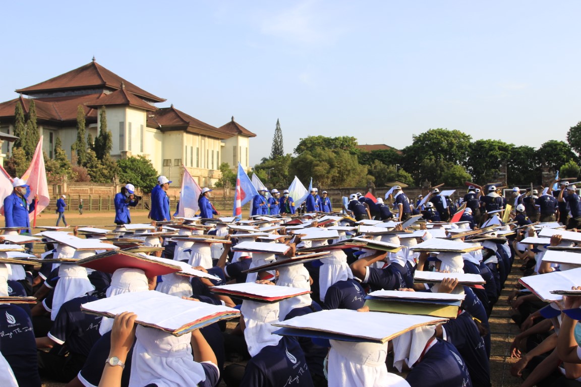 Detail Gambar Logo Senat Mahasiswa Stikom Bali Nomer 32