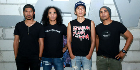 Detail Gambar Logo Slank Palalopeyank Logo Slank Palalopeyank Nomer 49