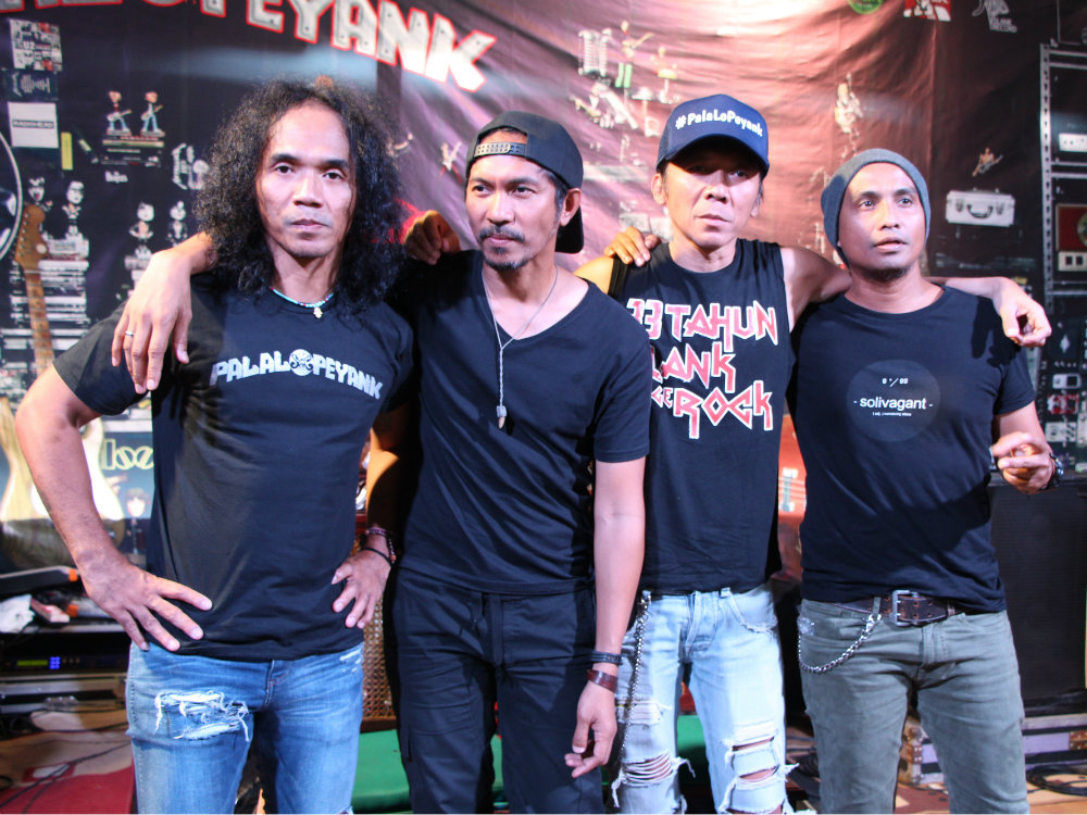 Detail Gambar Logo Slank Palalopeyank Logo Slank Palalopeyank Nomer 53