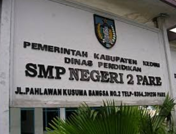 Detail Gambar Logo Smp 2 Pare Nomer 9