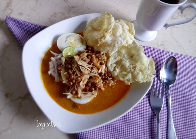 Detail Gambar Lontong Kari Ayam Nomer 14