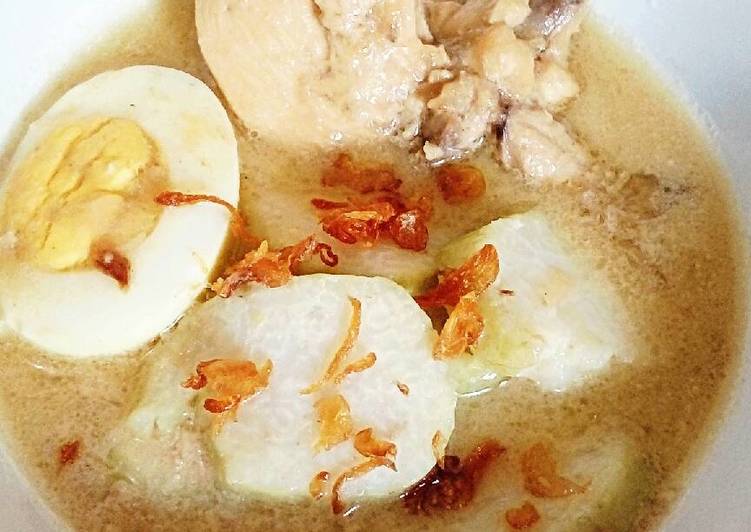 Detail Gambar Lontong Opor Ayam Nomer 19