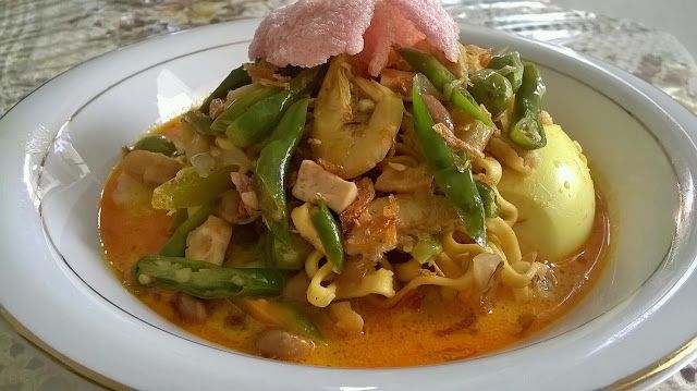 Detail Gambar Lontong Sayur Medan Nomer 29