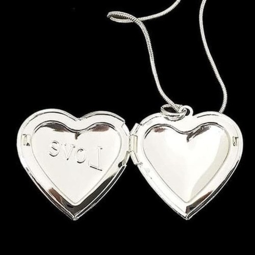 Detail Gambar Love Romantis Kalung Couple Love Warna Hitam Nomer 5