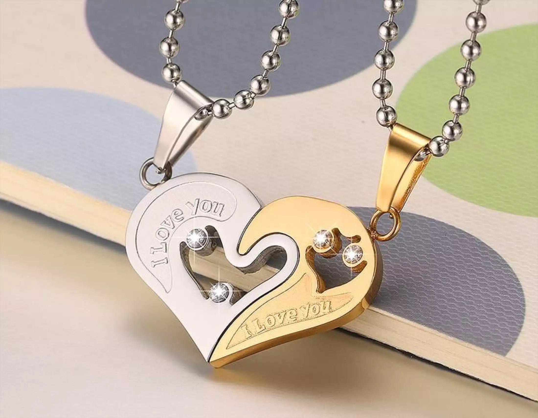 Detail Gambar Love Romantis Kalung Love Warna Hitam Nomer 17