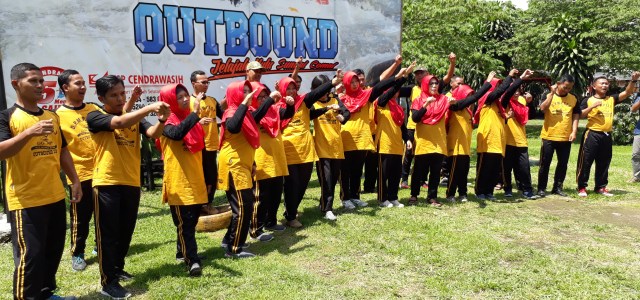 Detail Gambar Lucu Outbound Air Langga Nomer 40