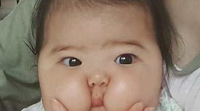 Detail Gambar Lucu Pipi Tembem Nomer 5