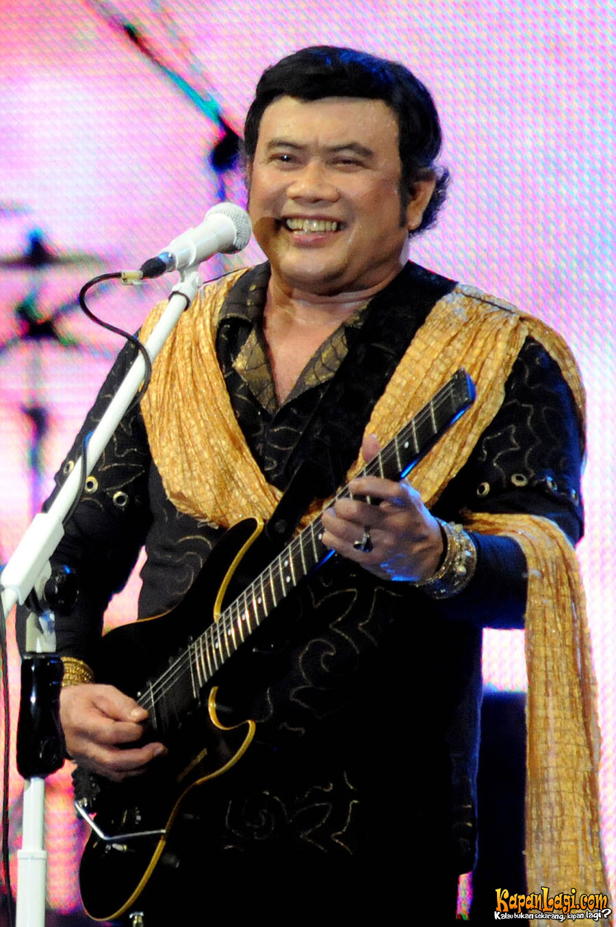 Detail Gambar Lucu Rhoma Irama Botak Nomer 50