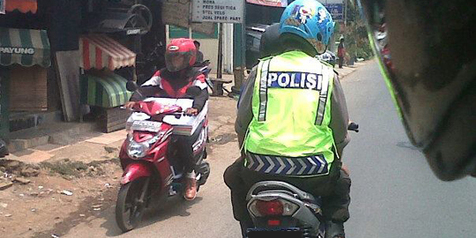 Detail Gambar Lucu Tentang Polisi Nomer 54