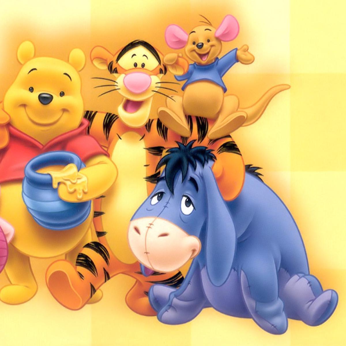 Detail Gambar Lucu Winnie The Pooh Di Taman Nomer 19