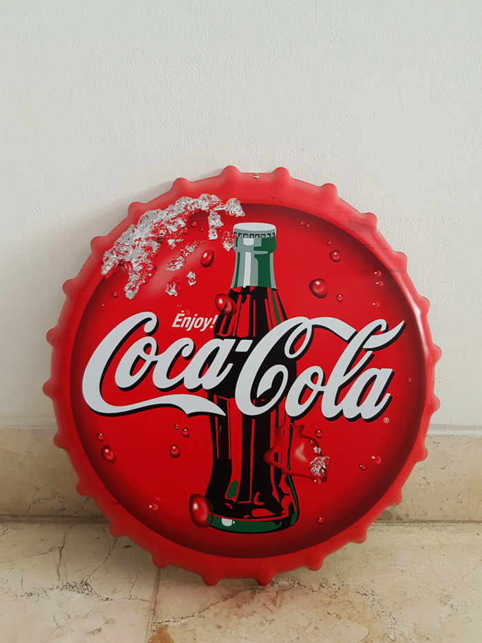 Detail Gambar Lukisan Bunga Sakura Dari Botol Coca Cola Nomer 8