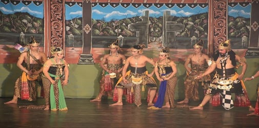 Detail Gambar Lukisan Wayang Orang Nomer 37