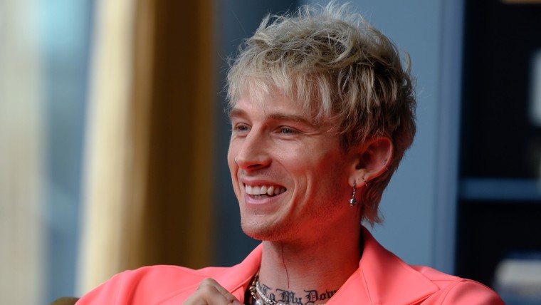 Detail Gambar Machine Gun Kelly Nomer 30