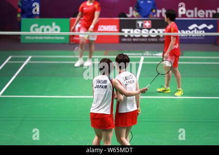 Detail Gambar Main Badminton Nomer 37