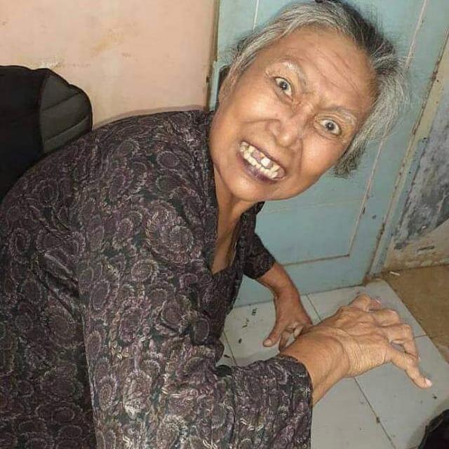Detail Gambar Mak Lampir Lucu Nomer 41