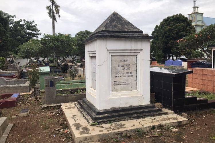 Detail Gambar Makam Belanda Nomer 27