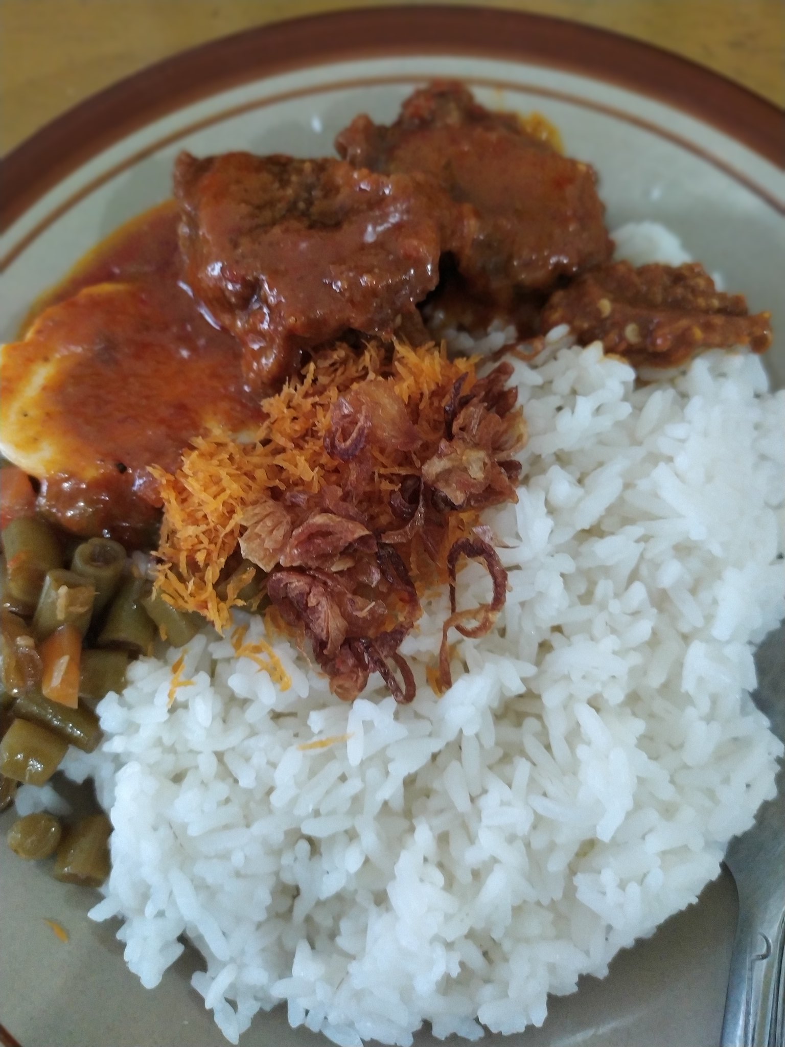 Detail Gambar Makan Nasi Nomer 14