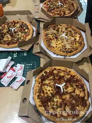 Detail Gambar Makan Pizza Hut Nomer 20