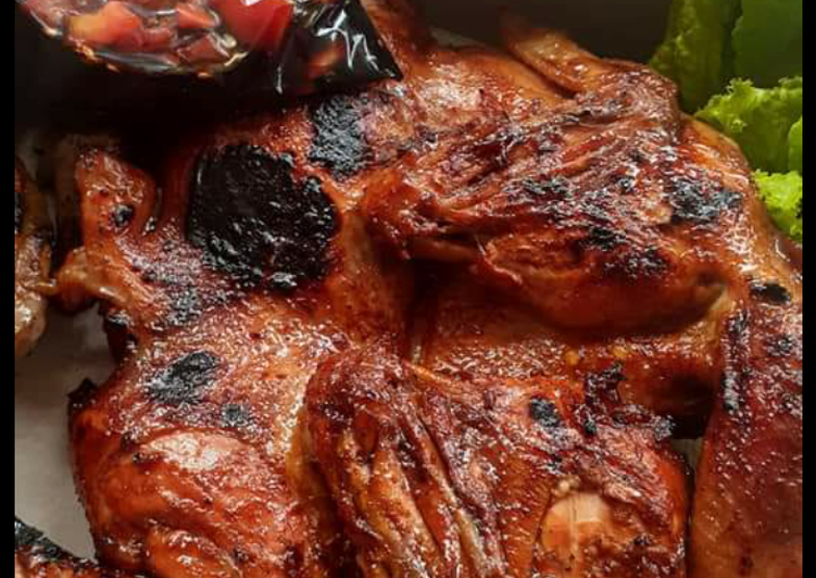 Detail Gambar Makanan Ayam Bakar Nomer 51