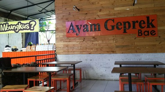 Detail Gambar Makanan Ayam Geprek Nomer 47