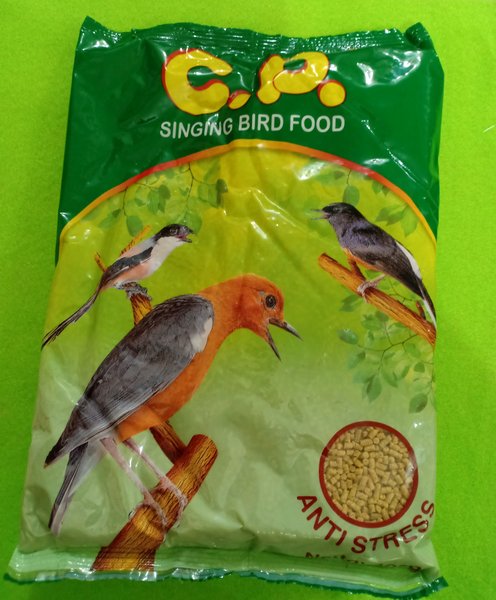 Detail Gambar Makanan Burung Nomer 37