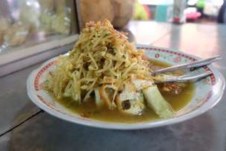 Detail Gambar Makanan Kas Lontong Balap Nomer 7