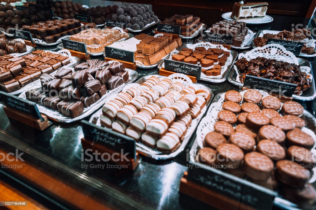 Detail Gambar Makanan Marzipan Dari Jerman Nomer 25