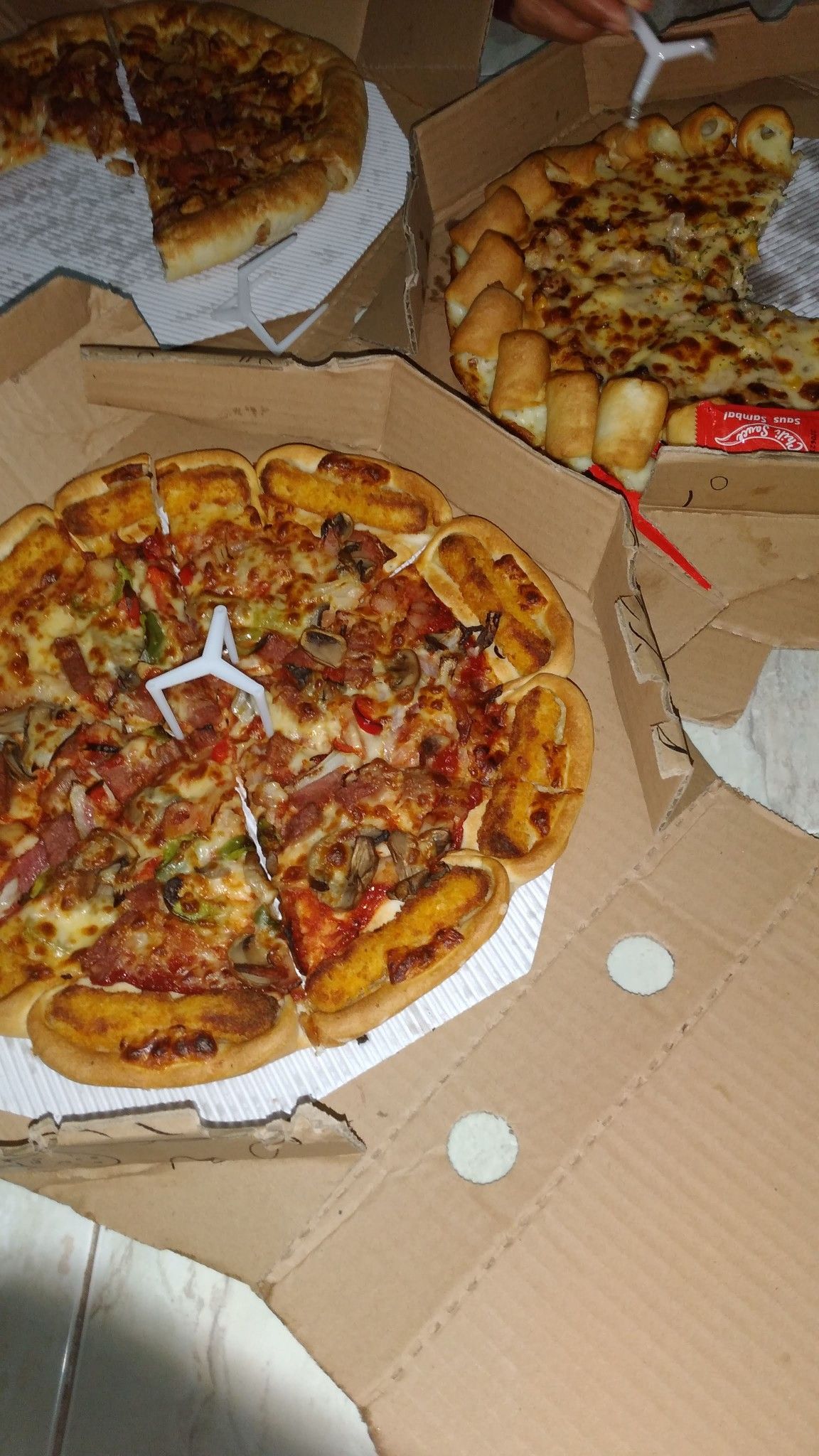 Detail Gambar Makanan Pizza Nomer 10