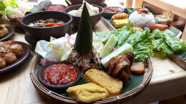 Detail Gambar Makanan Sunda Nomer 40