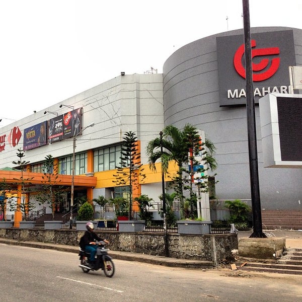 Detail Gambar Mall Matahari Nomer 42