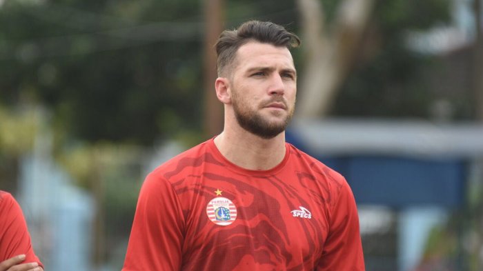 Detail Gambar Marko Simic Nomer 29