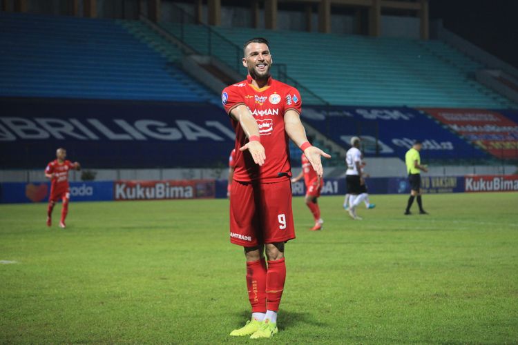 Detail Gambar Marko Simic Nomer 6