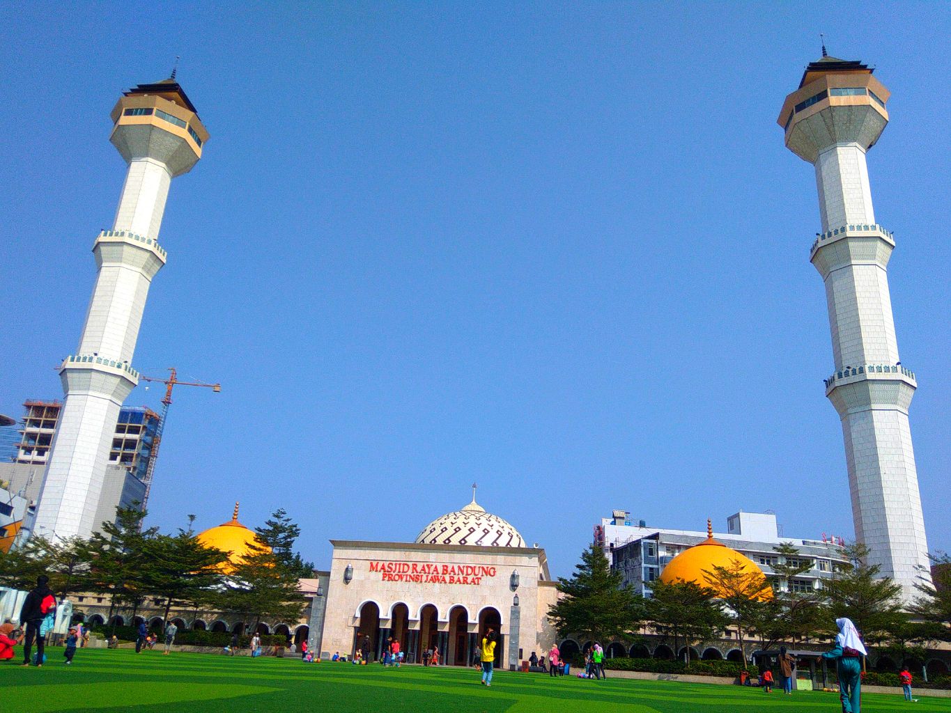 Detail Gambar Masjid Agung Bandung Nomer 34