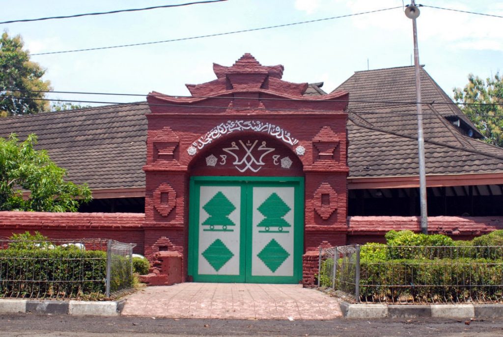 Detail Gambar Masjid Agung Cirebon Nomer 20