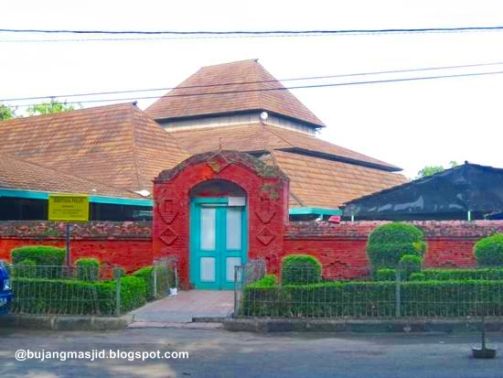 Detail Gambar Masjid Agung Cirebon Nomer 53