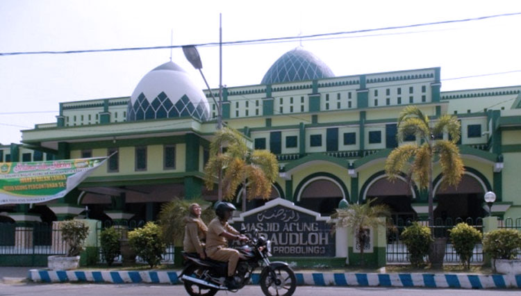 Detail Gambar Masjid Agung Di Kota Probolinggo Nomer 7