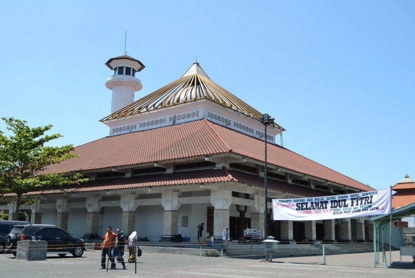 Detail Gambar Masjid Ampel Nomer 8