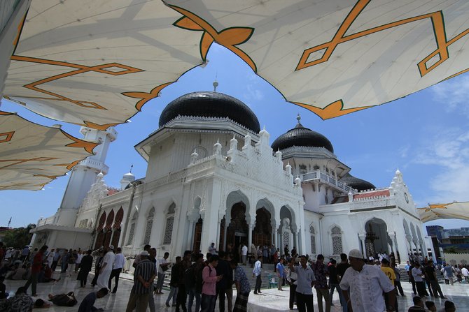 Detail Gambar Masjid Baiturrahman Aceh Nomer 50
