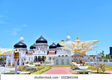 Detail Gambar Masjid Baiturrahman Banda Aceh Nomer 51