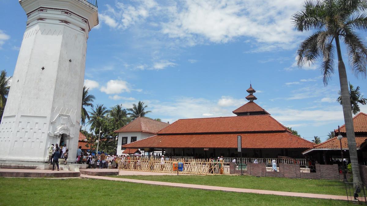 Detail Gambar Masjid Banten Nomer 6